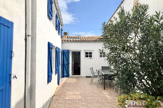  maison loix 17111