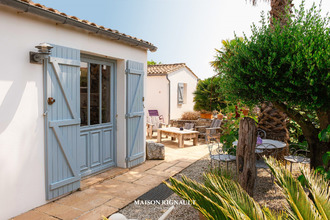  maison loix 17111
