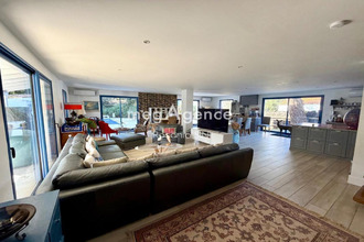  maison longeville-sur-mer 85560