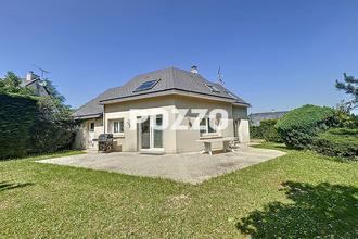  maison longueville 50290