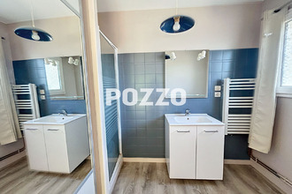  maison longueville 50290