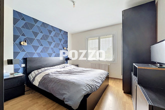  maison longueville 50290