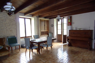  maison loubille 79110