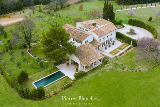  maison lourmarin 84160