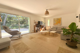  maison lourmarin 84160