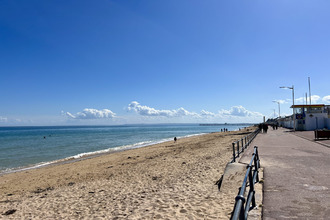  maison luc-sur-mer 14530