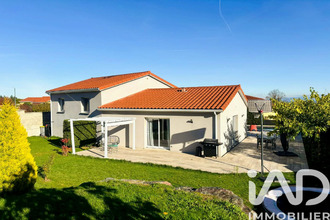  maison luriecq 42380