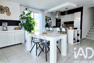  maison luriecq 42380