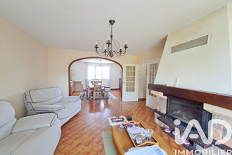  maison lusigny 03230