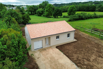  maison lussac 16450