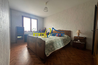  maison lussac-les-chateaux 86320