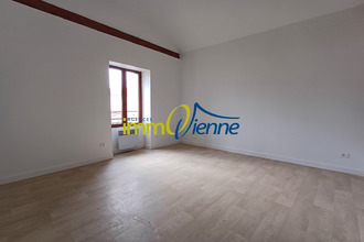  maison lussac-les-chateaux 86320