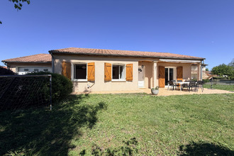  maison lussat 63360