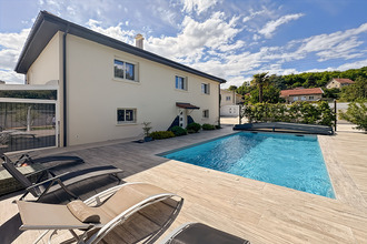  maison luzinay 38200