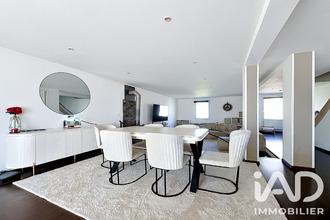  maison luzinay 38200