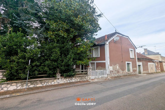  maison lye 36600