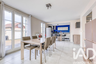  maison magny-le-hongre 77700