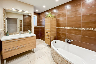  maison maillane 13910