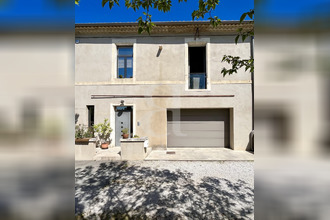  maison maillane 13910