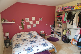  maison manou 28240