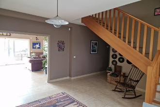  maison manou 28240