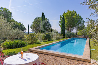  maison maussane-les-alpilles 13520