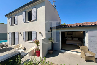  maison maussane-les-alpilles 13520