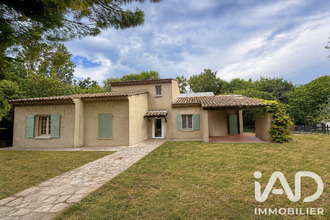  maison maussane-les-alpilles 13520