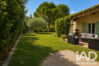  maison maussane-les-alpilles 13520