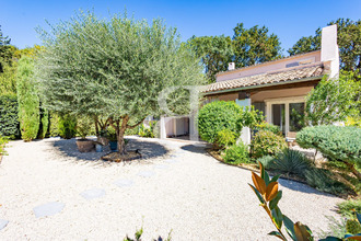  maison maussane-les-alpilles 13520