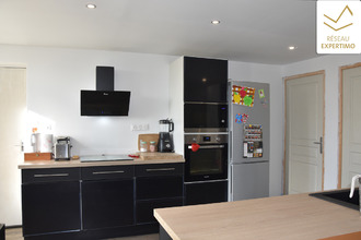  maison menat 63560