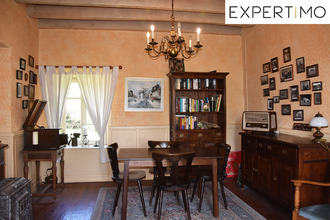  maison menat 63560