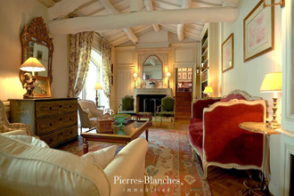  maison menerbes 84560