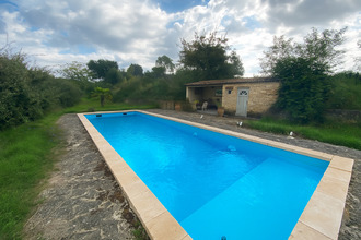  maison menerbes 84560