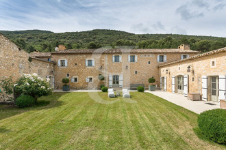  maison menerbes 84560