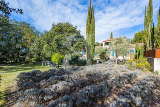  maison menerbes 84560