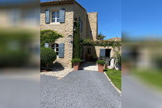  maison menerbes 84560