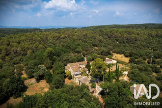  maison menerbes 84560