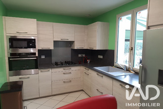  maison menilles 27120