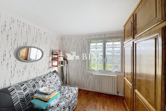  maison menneval 27300
