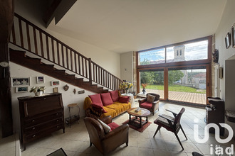  maison mennouveaux 52240