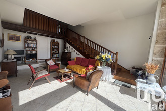  maison mennouveaux 52240