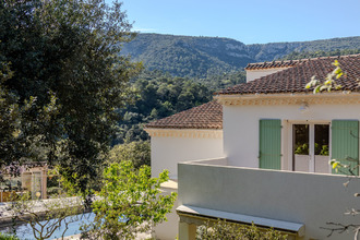  maison meounes-les-mtrieux 83136