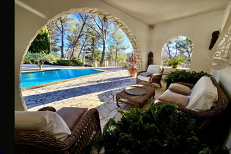  maison merindol 84360