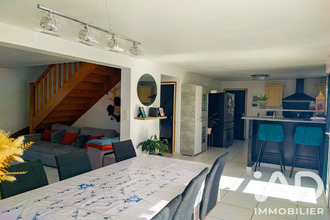  maison meslan 56320