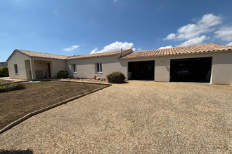  maison meursac 17120