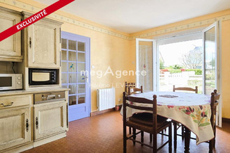  maison mezangers 53600