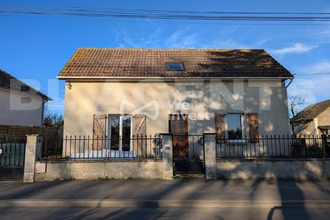  maison mezeray 72270