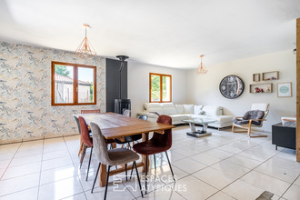  maison mogneneins 01140
