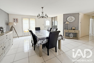  maison moisenay 77950